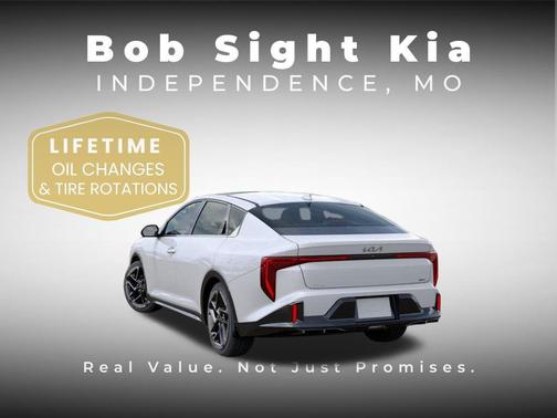 Snow White Pearl 2025 Kia K4 GT-Line