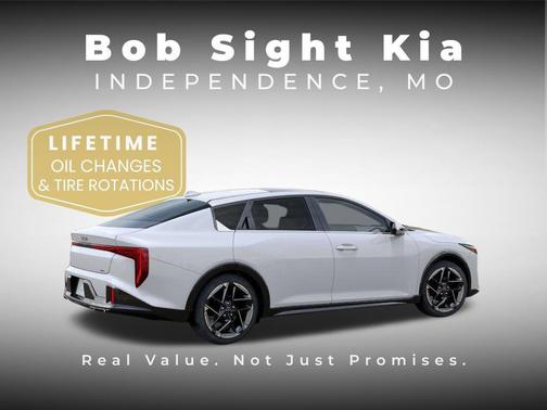 Snow White Pearl 2025 Kia K4 GT-Line