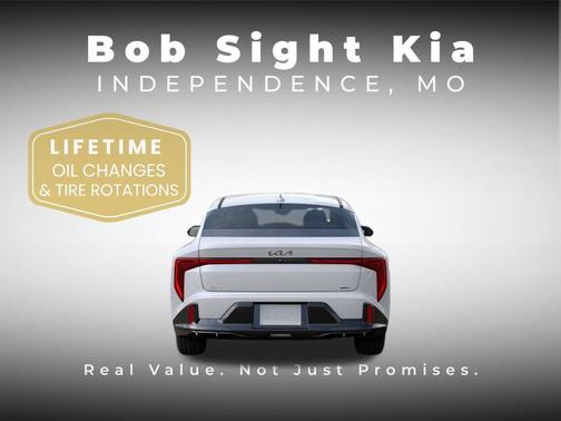 Snow White Pearl 2025 Kia K4 GT-Line