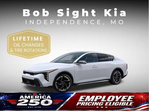 Snow White Pearl 2026 Kia K4 GT-Line