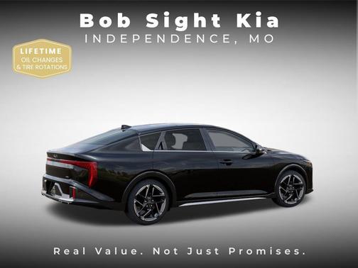 Aurora Black Pearl 2026 Kia K4 GT-Line