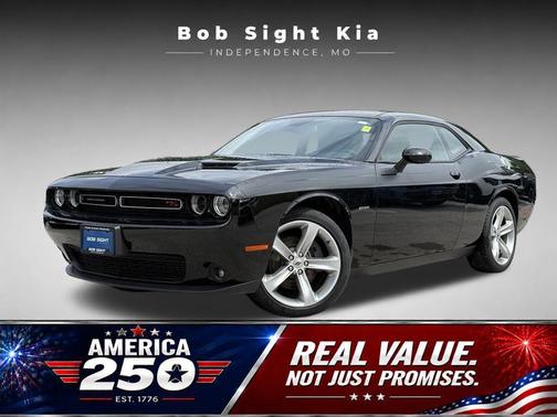 Pitch Black Clearcoat 2018 Dodge Challenger R/T