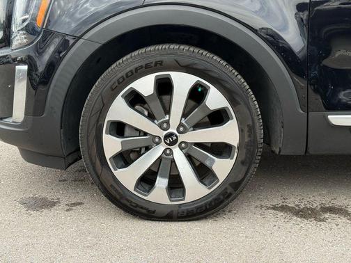2020 Kia Telluride S