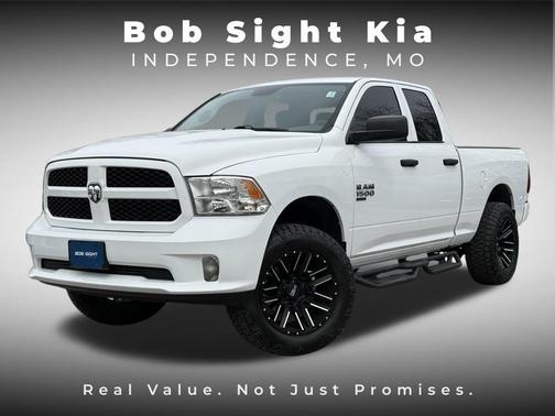 Bright White Clearcoat 2019 RAM 1500 Express