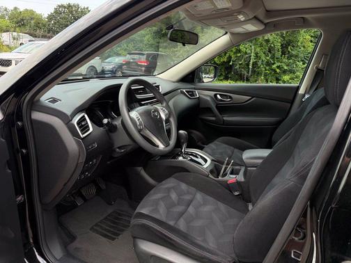 Super Black 2015 Nissan Rogue SV
