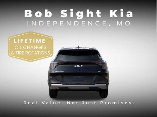 Ebony Black 2026 Kia Sportage EX