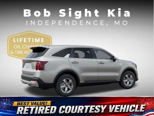 Ivory Silver 2026 Kia Sorento LX