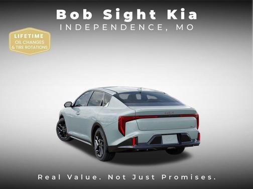 2025 Kia K4 GT-Line Turbo