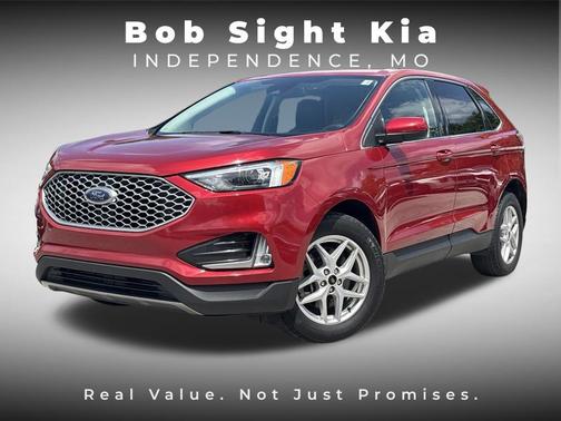 Rapid Red Metallic Tinted Clearcoat 2023 Ford Edge SEL