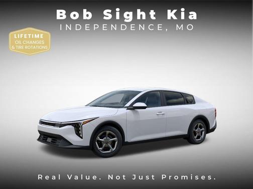 Snow White Pearl 2026 Kia K4 LXS
