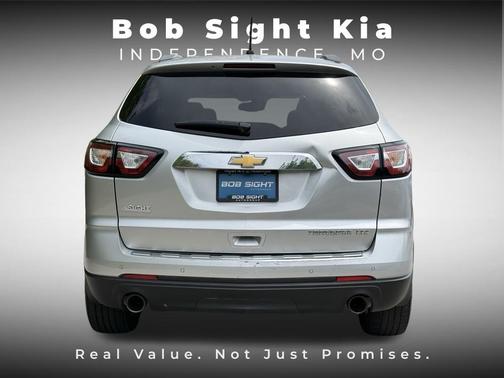 Silver Ice Metallic 2015 Chevrolet Traverse LTZ
