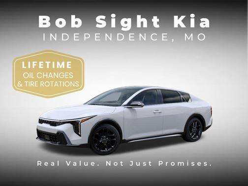 Snow White Pearl 2026 Kia K4 GT-Line Turbo