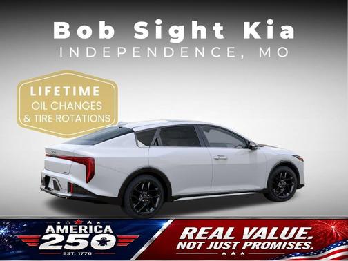 Snow White Pearl 2026 Kia K4 GT-Line Turbo