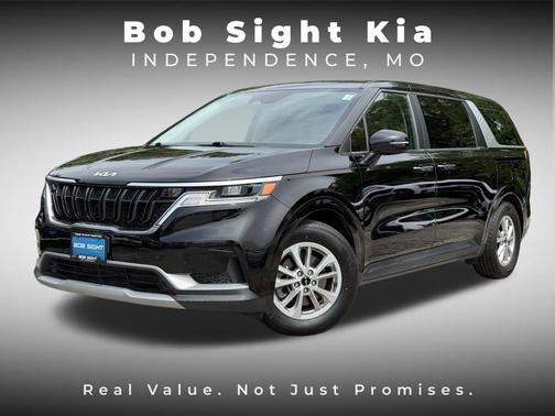 Aurora Black Pearl 2024 Kia Carnival LX