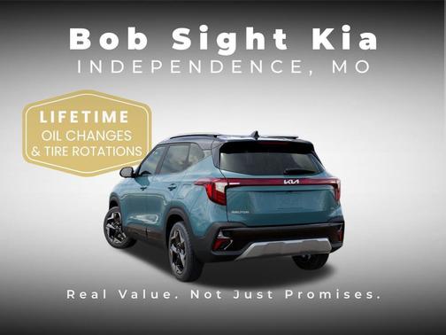Blue / Black 2026 Kia Seltos S