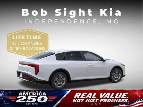 Snow White Pearl 2026 Kia K4 LX