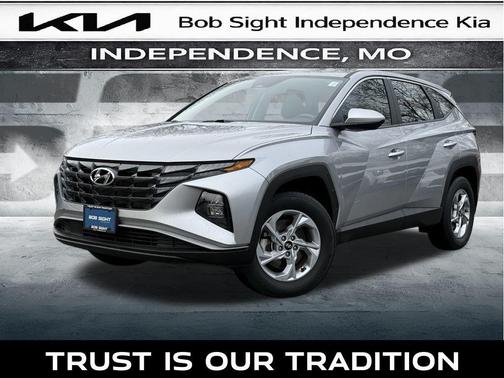 2023 Hyundai TUCSON SE