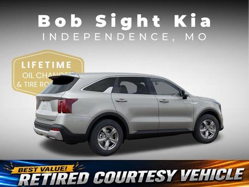 Ivory Silver 2026 Kia Sorento LX