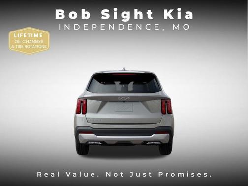 Ivory Silver 2026 Kia Sorento LX