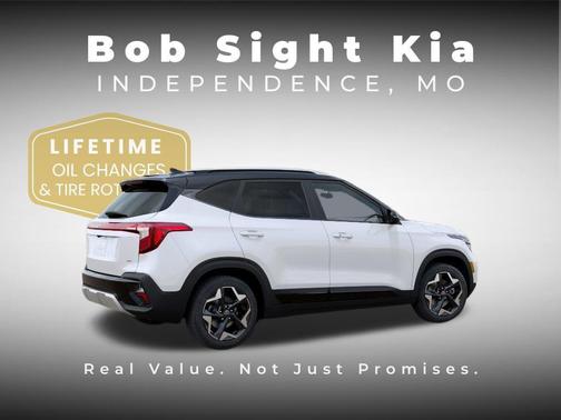 Clear White 2026 Kia Seltos S