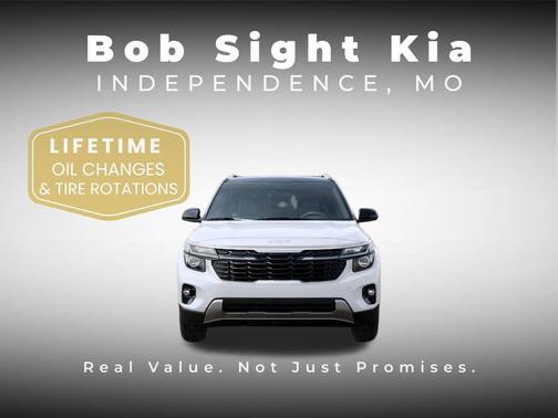 Clear White 2026 Kia Seltos S