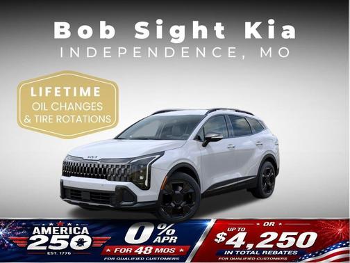Glacial White Pearl 2026 Kia Sportage X-Line