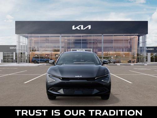 2025 Kia EV6 Light Long Range