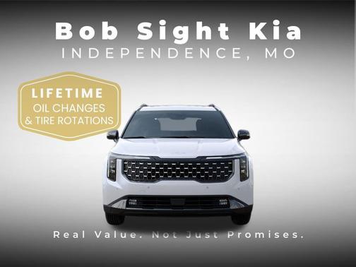Snow White Pearl 2026 Kia Carnival SX