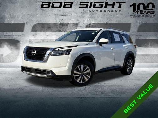 2023 Nissan Pathfinder SL 4WD