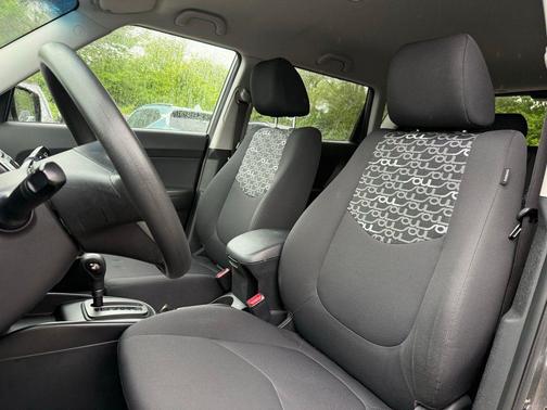 Titanium 2010 Kia Soul +