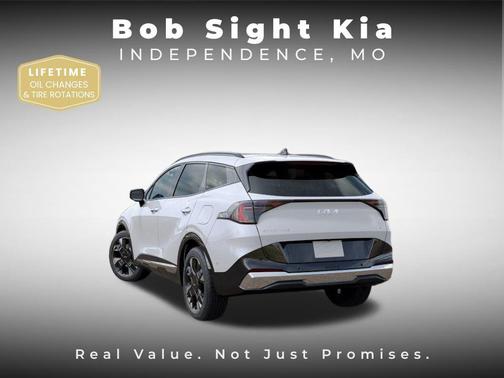 Snow White Pearl 2026 Kia Sportage Hybrid SX-Prestige