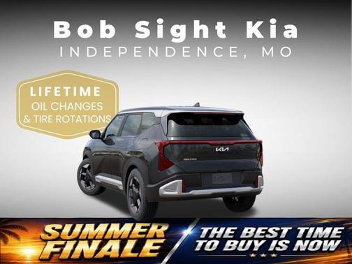 Gray 2027 Kia Seltos S
