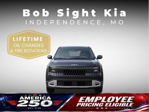 Gray 2027 Kia Seltos S