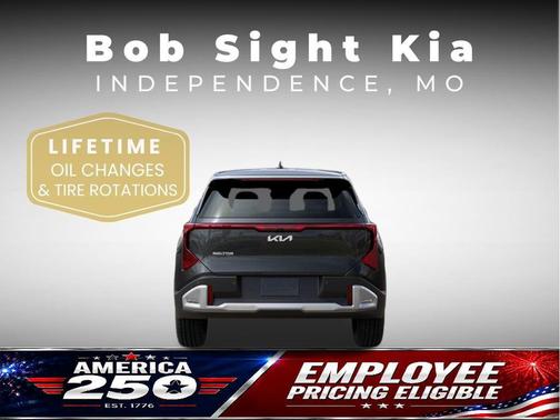 Gray 2027 Kia Seltos S