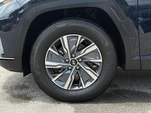 Deep Sea 2022 Hyundai TUCSON Hybrid Blue