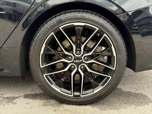 2022 Kia K5 GT