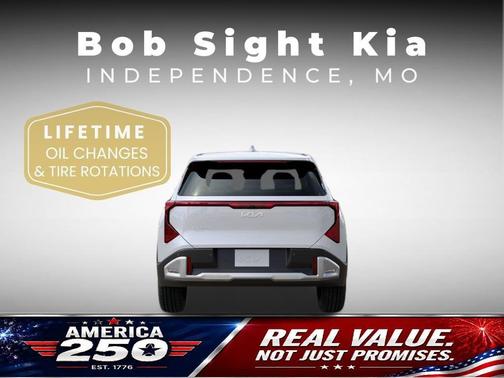 Snow White Pearl 2027 Kia Seltos S