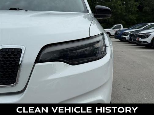 2022 Jeep Cherokee Latitude Lux