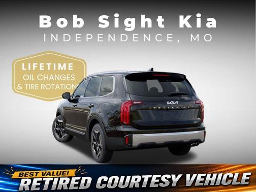 Ebony Black 2025 Kia Telluride S