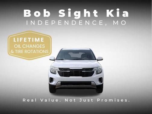 Snow White Pearl 2026 Kia Seltos LX