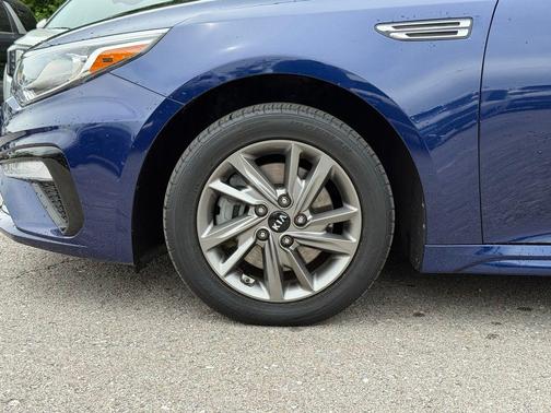 Horizon Blue 2019 Kia Optima LX
