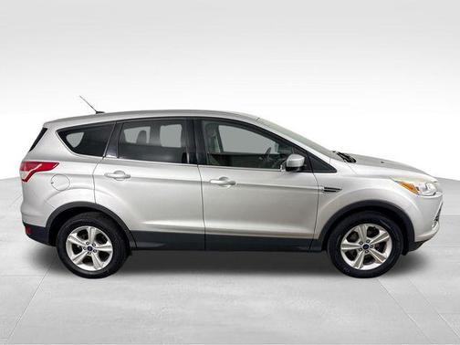 INGOT SILVER METALLIC 2014 Ford Escape SE