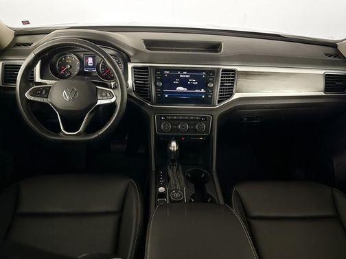 2021 Volkswagen Atlas 3.6L SE w/Technology