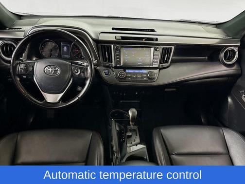 2016 Toyota RAV4 SE