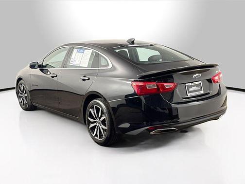 2025 Chevrolet Malibu FWD RS