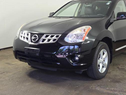 Super Black 2013 Nissan Rogue S