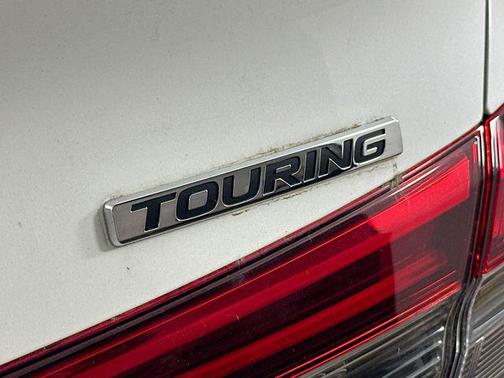 2022 Honda Civic Touring