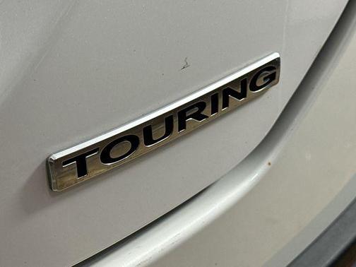 2023 Honda Pilot Touring 8-Passenger