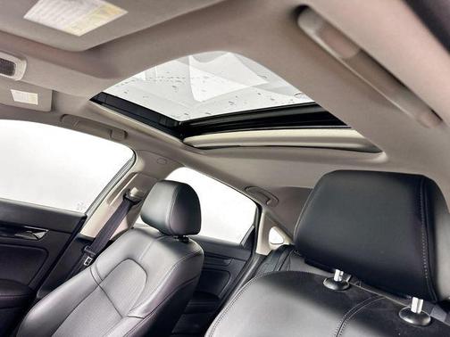 2023 Honda Civic EX-L