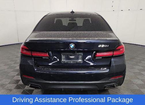 2022 BMW 530 i